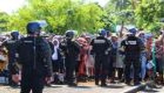 عصابات تهريب مهاجرين تستخدم أسلوب "يخلق من الشبه 40"