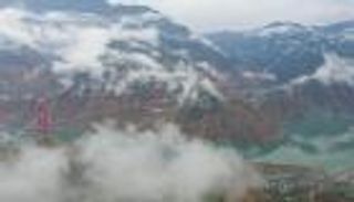 جسور "سيتشوان-التبت".. هياكل عملاقة تربط جبال الصين