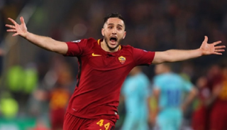 كوستاس مانولاس