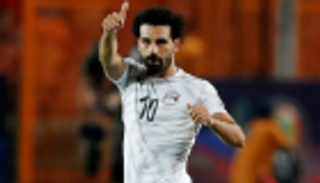 ليفربول يحتفي بهدف "الملك المصري" أمام أوغندا