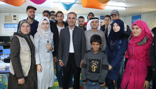  32 مليون درهم من "صندوق عبدالعزيز الغرير" لدعم تعليم اللاجئين 