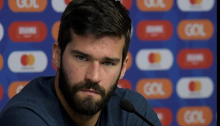 البرازيلي أليسون بيكر 