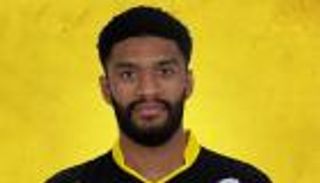 اتحاد كلباء يجدد عقد مدافعه عبدالله المطروشي