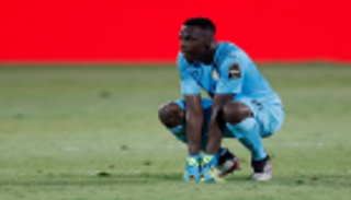 منتخب السنغال يتلقى ضربة موجعة بإصابة حارسه الأساسي