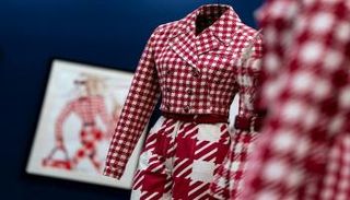 معرض أزياء أقيم بـ"جاليري علية" في باريس