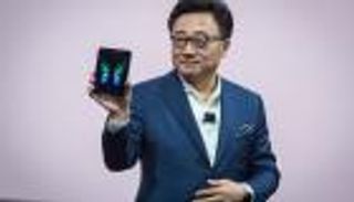 رئيس سامسونج يعتذر.. تسرعنا بإطلاق جالاكسي فولد القابل للطي