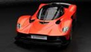 رغم ارتفاع سعرها.. إقبال كبير على سيارة أستون مارتن Valkyrie