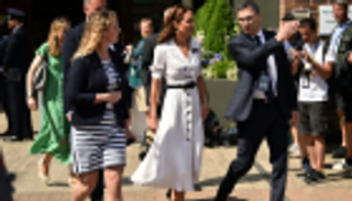 كيت ميدلتون تترك المقصورة الملكية في "ويمبلدون"