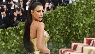 سيدة الأعمال وممثلة تلفزيون الواقع كيم كاردشيان