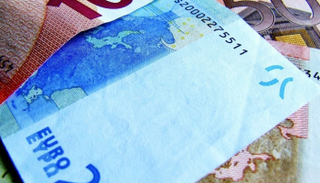  وزارة المالية السعودية تعلن إتمام تسعير الطرح الأول بعملة اليورو 