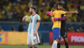 ميسي يكشف عن قراره بشأن اعتزال اللعب الدولي