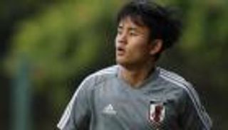 برشلونة يسعى لتعويض "ميسي اليابان" بضم زميله