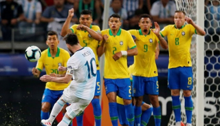 مباراة البرازيل والأرجنتين