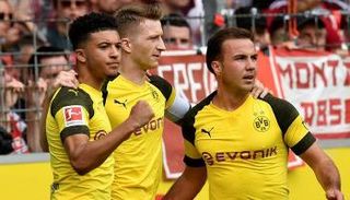 لاعبو دورتموند