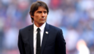 كونتي يخطط لتعاون جديد مع لاعب برشلونة