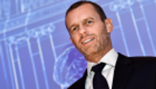 اليويفا يخطط لحماية أياكس في دوري أبطال أوروبا