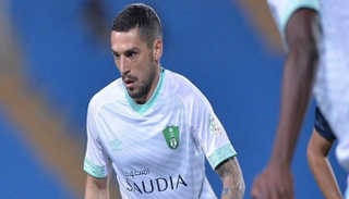 نيكولاي ستانسيو لاعب الأهلي السعودي