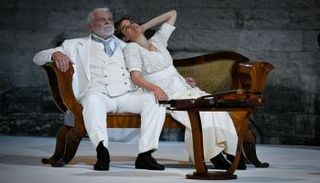 جانب من مسرحية "أرشيتكتور" 