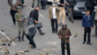 وأد انتفاضة الشارع.. مهمة رئيس الباسيج الجديد في إيران