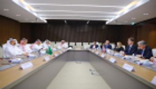 السعودية وبريطانيا تتطلعان لمزيد من التعاون في مجال الطاقة