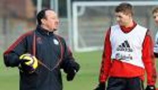 جيرارد يرفض خلافة بينيتيز في نيوكاسل 