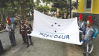 ما الذي يعنيه الاتفاق التجاري بين الاتحاد الأوروبي وميركوسور؟