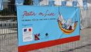 "تنقّل بكتاب".. مبادرة فرنسية للتشجيع على القراءة