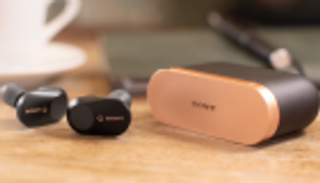سماعات "سوني".. خطر جديد يهدد نظيرتها من "أبل"