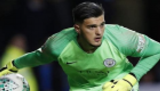 مانشستر سيتي يؤهل حارسه موريتش في نوتنجهام فورست