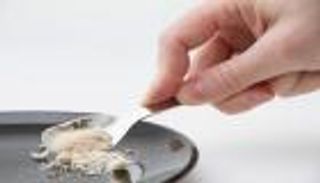 مكوناته الكهرباء والماء والهواء.. "السولين" غذاء المستقبل