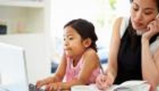 أمهات اليابان يعلن "حرب الوجود" لحماية أبنائهن