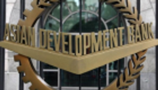 2.1 مليار دولار من البنك الآسيوي لدعم برامج التنمية في باكستان