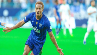 المحترف البيروفي - أندريه كاريلو 