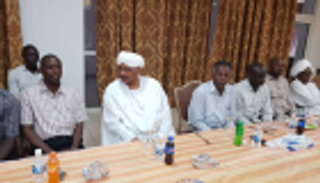 الفاضل المهدي يدعو لتشكيل مجلس سلام ملزم بالسودان