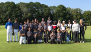 بعثة اتحاد الجولف الإماراتي تعسكر في أيرلندا