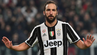 جونزالو هيجوايين