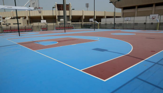 جانب من عملية تطوير ملاعب النادي