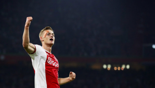 ماتياس دي ليخت 