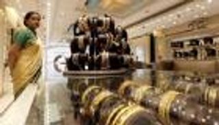 أسعار الذهب ترتفع بعد تجدد التوترات التجارية