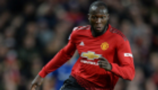 لوكاكو يرافق مانشستر يونايتد في مباراة ودية رغم الاستبعاد