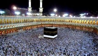 السعودية تؤكد ترحيبها بالحجاج والمعتمرين القطريين