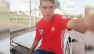 ركلة جزاء تنهي حياة حارس في الأرجنتين