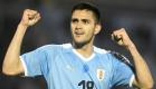 فالنسيا يضم ماكسي لوبيز بشرط جزائي كبير