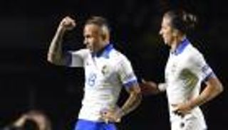 أرسنال يبدأ محادثات لضم إيفرتون