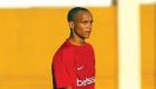 الفجيرة الإماراتي يتعاقد مع البرازيلي بينيتيز