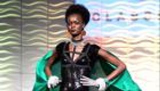 عارضة أزياء تنجو من السجن 21 عاما بعد مشاجرة "جوية"