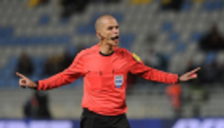 حكم الانتصار القياسي للجزائر يدير نهائي كأس أمم أفريقيا