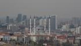 هبوط مبيعات سوق العقارات التركية بعد انهيار الليرة