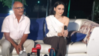 فايا يونان تغني بالتونسي لأول مرة على مسرح مهرجان قرطاج