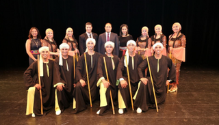 الفرقة قدمت استعراضاتها أمام ٥٠٠ مدعو